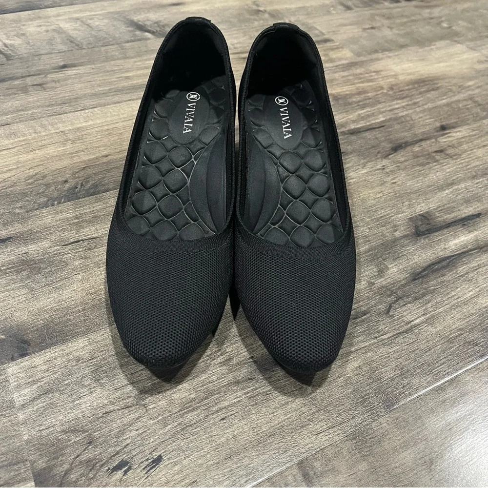 Vivaia Aria Wedge Pro Women's Pointed Toe Wedge Black Shoes EUR 41 US 10/10.5
